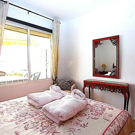 Plaza Seville 3, Punta Lara